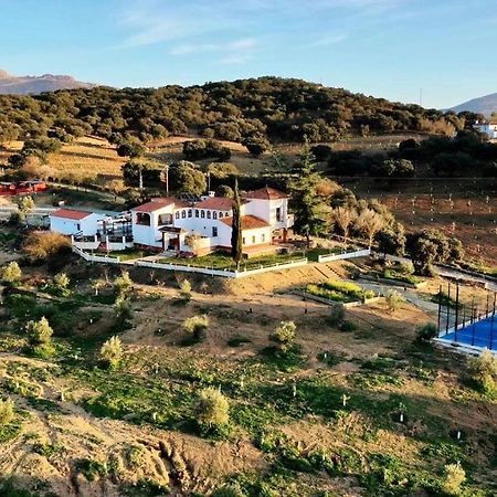 Gasthaus Santa Marta Complejo Rural Con Pista De Padel Archidona Exterior foto